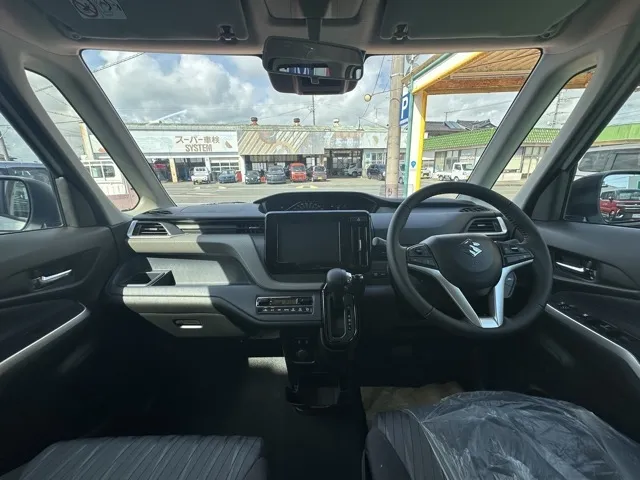 ソリオ(スズキ)ハイブリッドMZ新車見本展示無 5