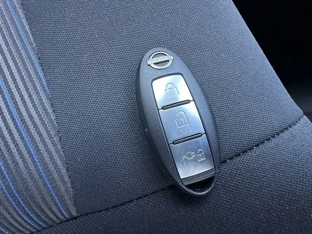 リーフ(ニッサン)Ｘ中古車 24