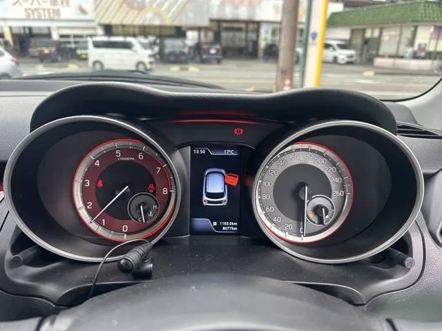 スイフト(スズキ)ベースグレード　セーフティサポート MT中古車 17