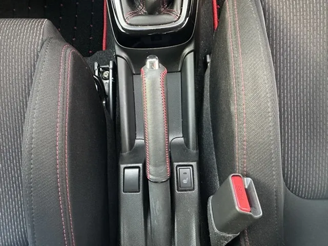 スイフト(スズキ)ベースグレード　セーフティパッケージ 全方位カメラ MT中古車 18