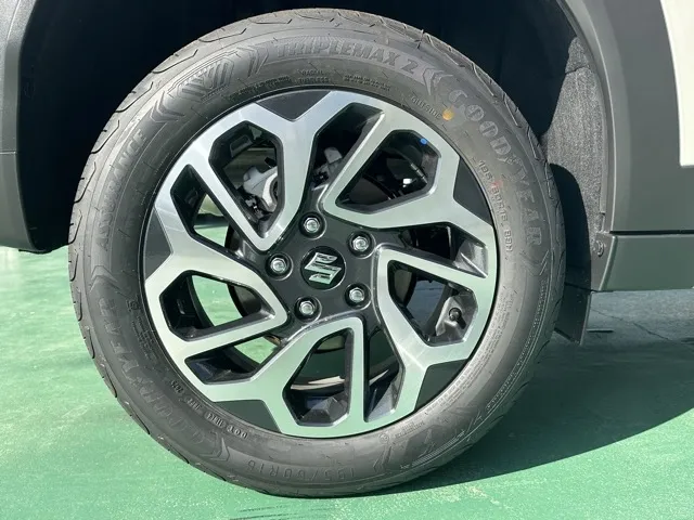 フロンクス(スズキ)ベースグレード登録済未使用車 12