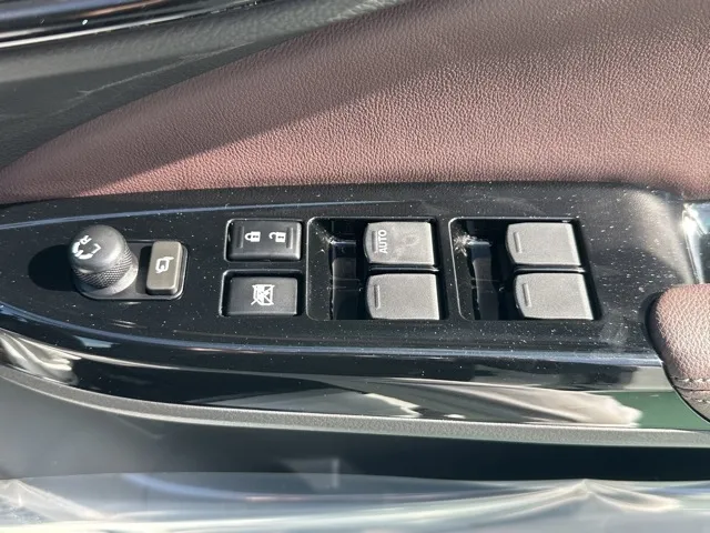 フロンクス(スズキ)ベースグレード登録済未使用車 13