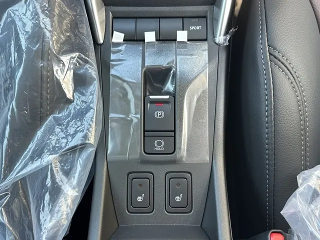 フロンクス(スズキ)ベースグレード登録済未使用車 16