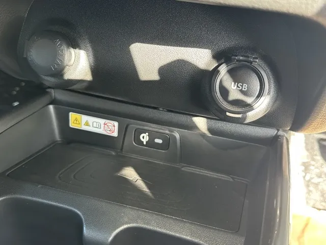 フロンクス(スズキ)ベースグレード登録済未使用車 18