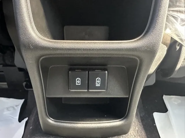 フロンクス(スズキ)ベースグレード登録済未使用車 4