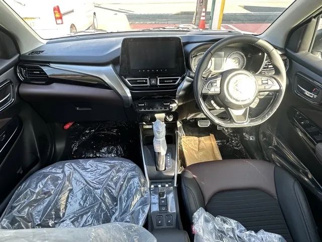 フロンクス(スズキ)ベースグレード登録済未使用車 5