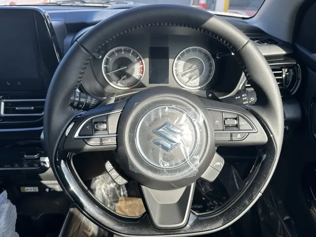 フロンクス(スズキ)ベースグレード登録済未使用車 6