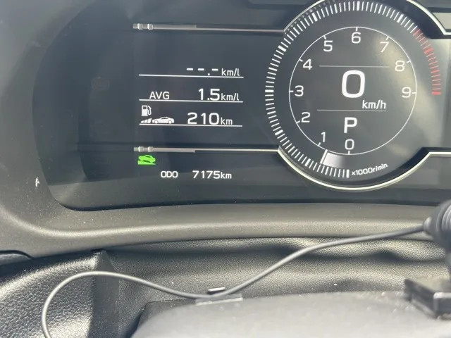 BRZ(スバル)R AT中古車 27