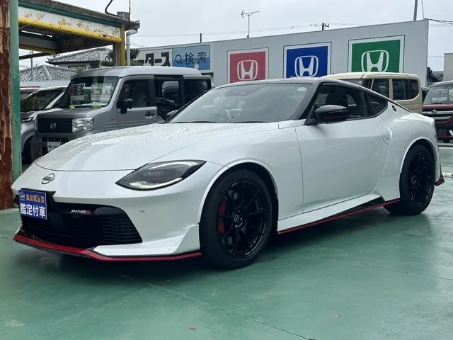 フェアレディZ(ニッサン)ニスモ AT登録済未使用車 1