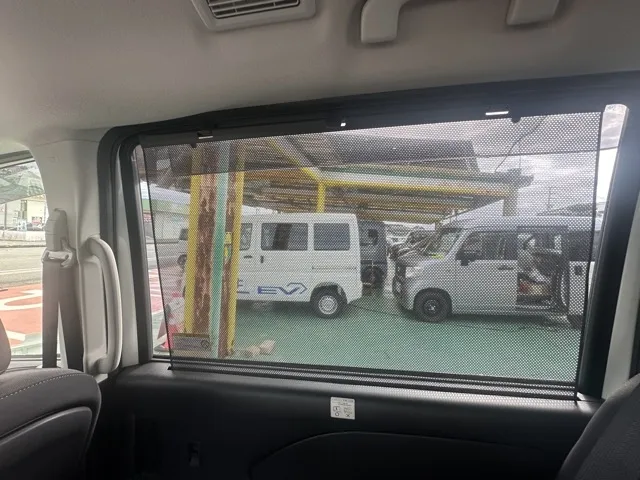 セレナ(ニッサン)ハイウェイスターＶセーフティＡ リヤエアコン中古車 11