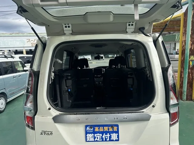 セレナ(ニッサン)ハイウェイスターＶセーフティＡ リヤエアコン中古車 13