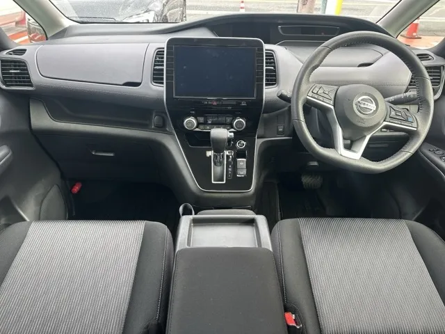 セレナ(ニッサン)ハイウェイスターＶセーフティＡ リヤエアコン中古車 6