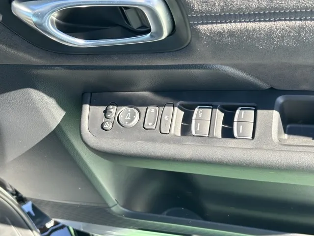 ステップワゴン(ホンダ)スパーダ プレミアムライン 7人登録済未使用車 19