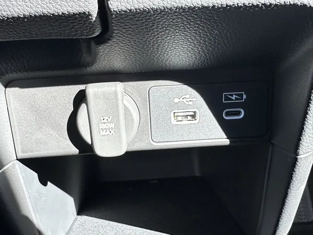 ステップワゴン(ホンダ)スパーダ プレミアムライン 7人登録済未使用車 21