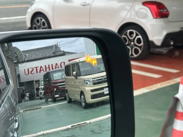 デリカD:5(三菱)Ｐ 8人 ナビ取付PKGⅡ オートステップ付レンタ登録済未使用車 17