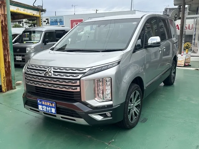 デリカD:5(三菱)Ｐ 8人 ナビ取付PKGⅡ オートステップ付レンタ登録済未使用車 1