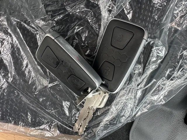 キャンター(三菱)Wキャブ　２ｔ　５ＭＴレンタ登録済未使用車 21