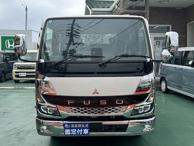 キャンター(三菱)Wキャブ　２ｔ　５ＭＴレンタ登録済未使用車 29