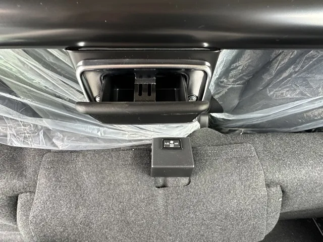 キャンター(三菱)Wキャブ　２ｔ　５ＭＴレンタ登録済未使用車 5