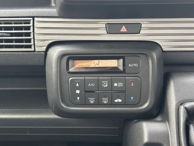 N-VAN(ホンダ)FUN MT中古車 17