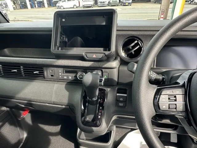 N-BOX(ホンダ)N-BOXカスタム届出済未使用車 16