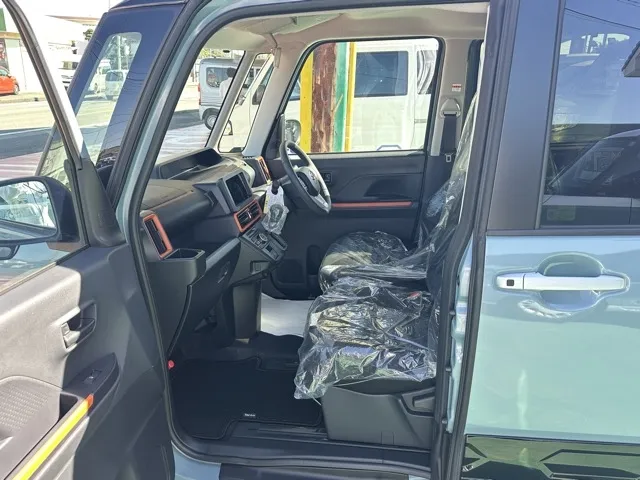 タント(ダイハツ)ファンクロスターボ  パノラマUGP中古車 3