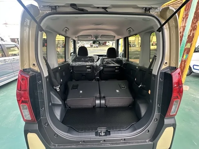 タント(ダイハツ)ファンクロス届出済未使用車 13