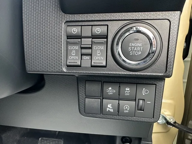 タント(ダイハツ)ファンクロス届出済未使用車 18