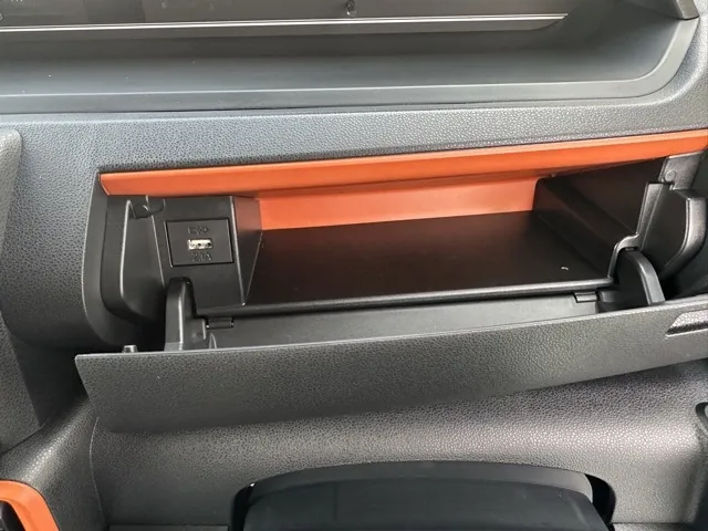 タント(ダイハツ)ファンクロス届出済未使用車 25