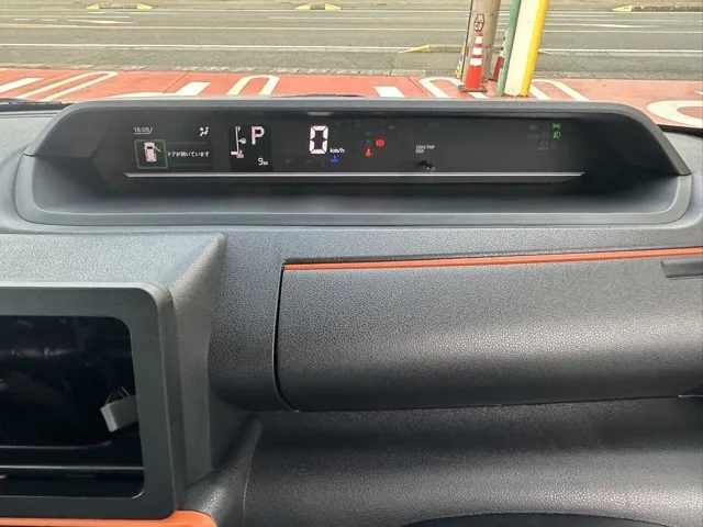 タント(ダイハツ)ファンクロス届出済未使用車 27