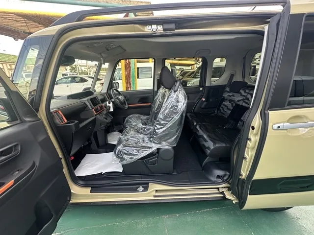 タント(ダイハツ)ファンクロス届出済未使用車 5