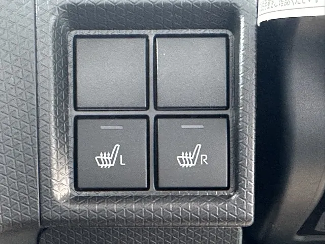 タント(ダイハツ)RS届出済未使用車 24