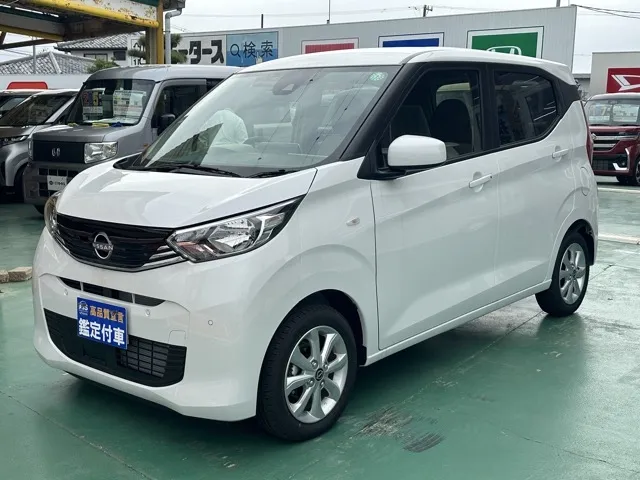デイズ(ニッサン)Ｘディーラ-試乗車 1