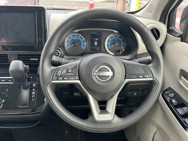 デイズ(ニッサン)Ｘディーラ-試乗車 6