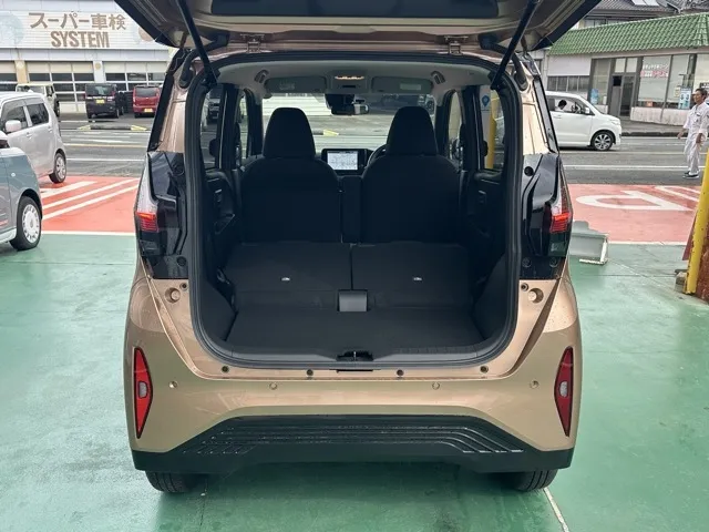 サクラ(ニッサン)X中古車 10