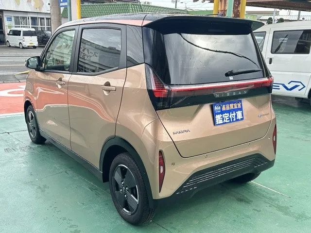 サクラ(ニッサン)X中古車 2