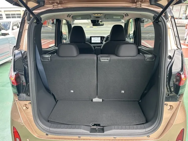 サクラ(ニッサン)X中古車 8