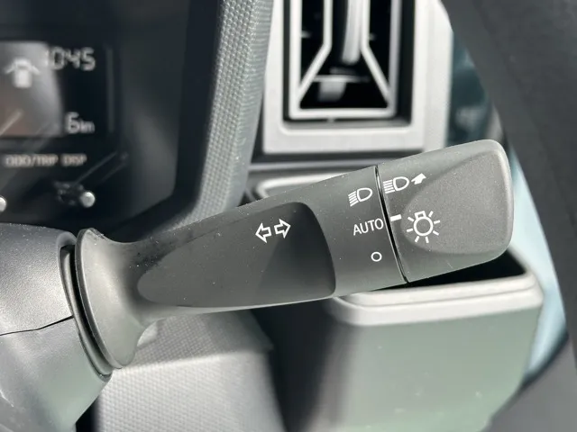 タフト(ダイハツ)X　純正ナビ付届出済未使用車 24