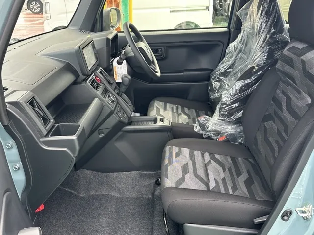 タフト(ダイハツ)X　純正ナビ付届出済未使用車 3