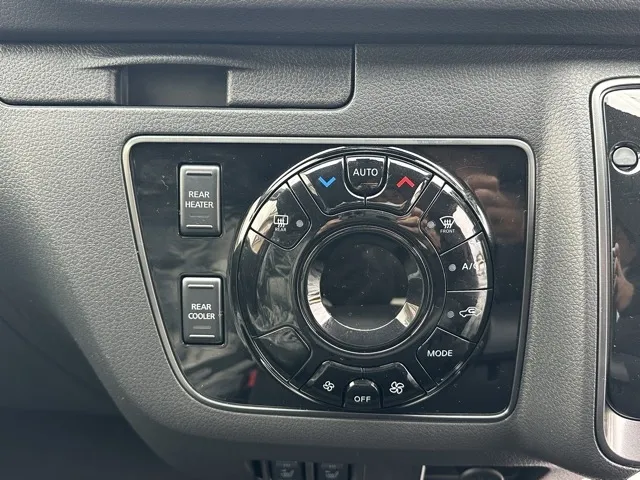 キャラバン(ニッサン)ディーゼル ロング オーテックラインプラスブラックP 左PSD 4WD登録済未使用車 18