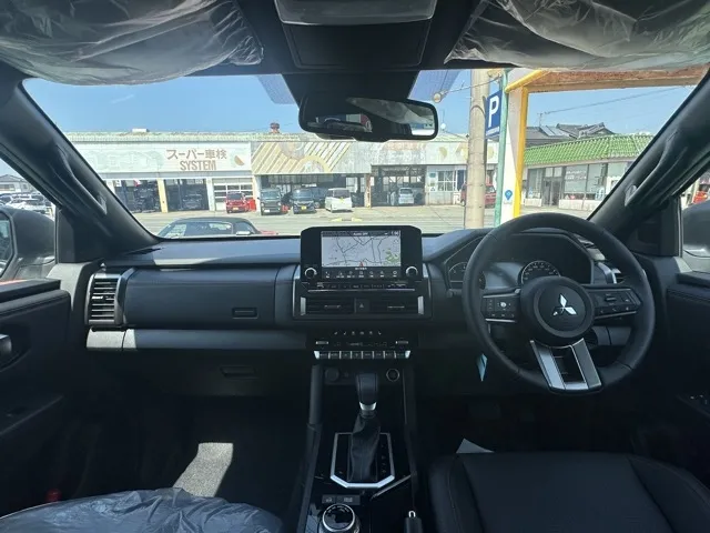 トライトン(三菱)GSR登録済未使用車 5