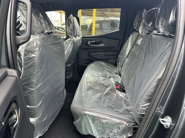 トライトン(三菱)GSR登録済未使用車 4