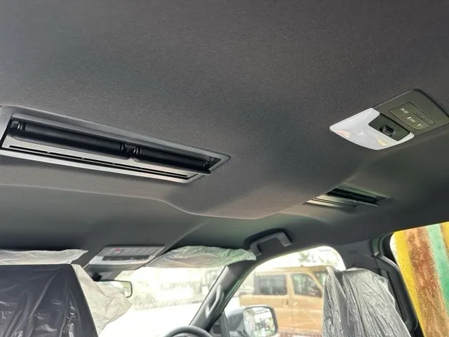 トライトン(三菱)GSR登録済未使用車 6