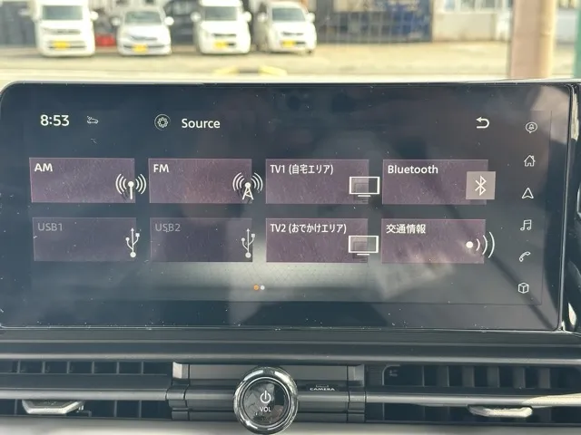 セレナ(ニッサン)eパワールキシオン ホットプラスPKG登録済未使用車 23