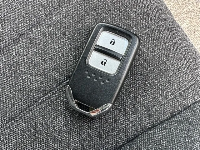 フィット(ホンダ)e：HEV ホーム中古車 12