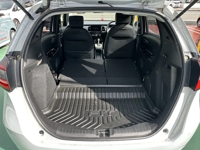 フィット(ホンダ)e：HEV ホーム中古車 8