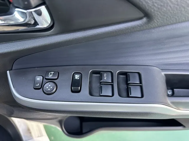 ソリオ(スズキ)ハイブリッドMX登録済未使用車 14