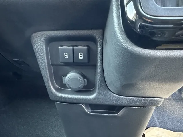 ソリオ(スズキ)ハイブリッドMX登録済未使用車 16