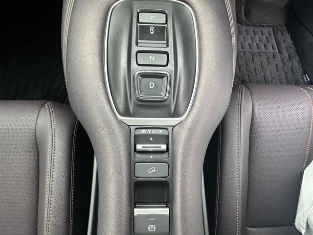 ZR-V(ホンダ)e：HEV Z ４ＷＤ 中古車 16