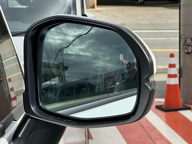 ステップワゴン(ホンダ)スパーダ 7人登録済未使用車 17